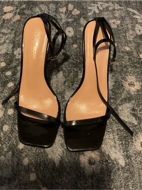 Fashion Nova Black Patent Square-Toe Strappy Heels
